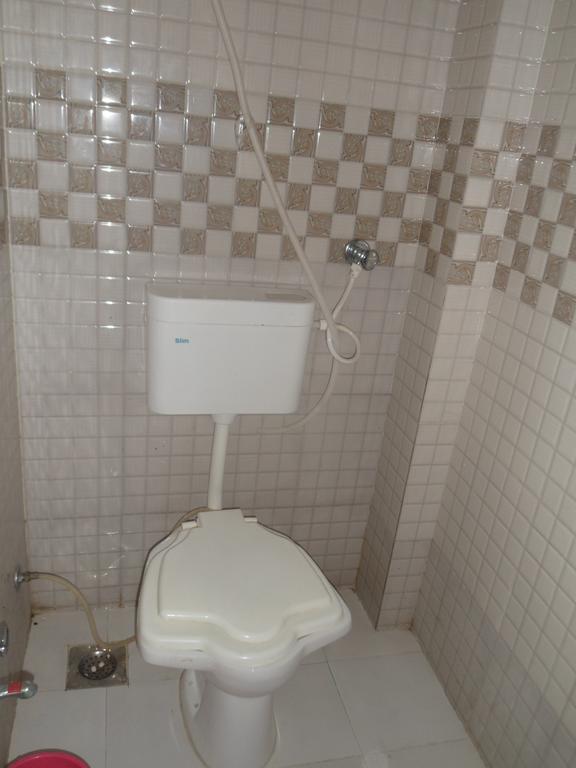 Hotel Madhusudan Dwarka (Gujarat) Room photo